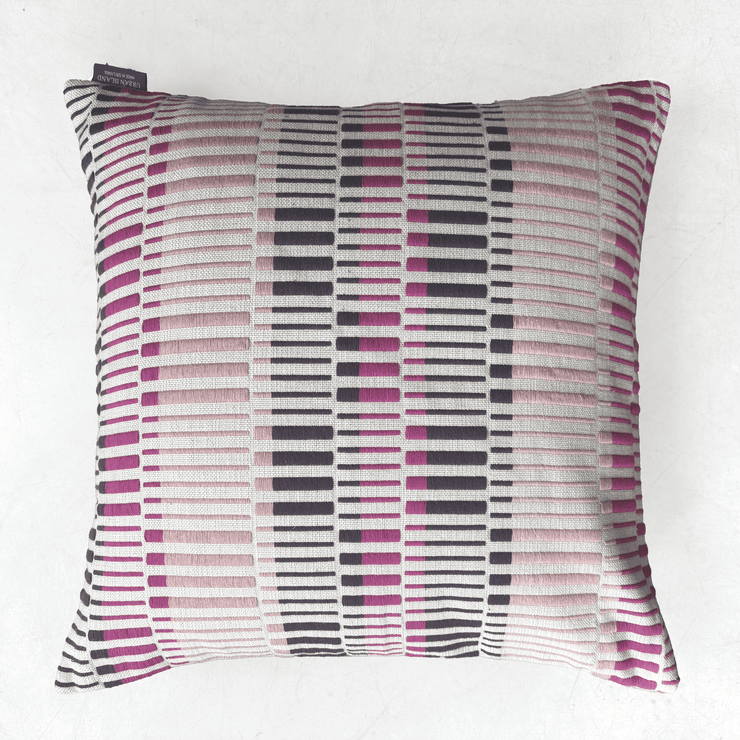 Kada-iri  Dumbara Cushion Cover Plum, Shell with Fushia Weft