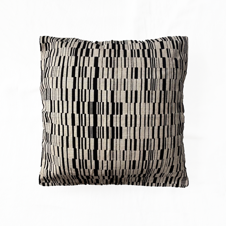 Manhatten Dumbara Cushion Cover- Black