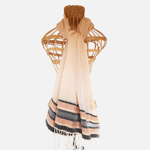 Dunhinda shawl design 1